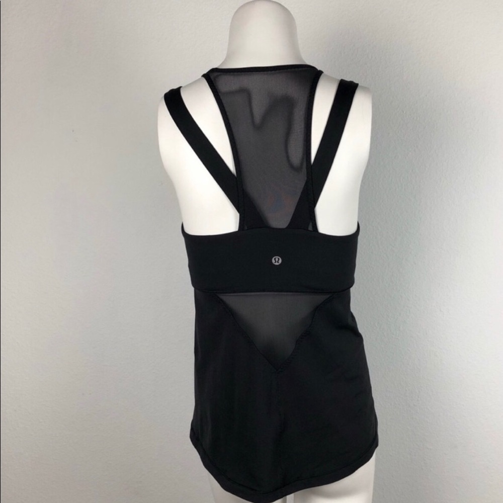 Lulu Lemon Tank with Built in Bra Size 6